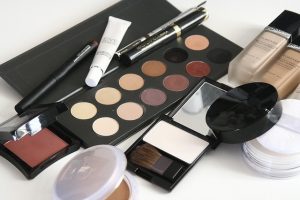 Habits that Sabotage the Skin 