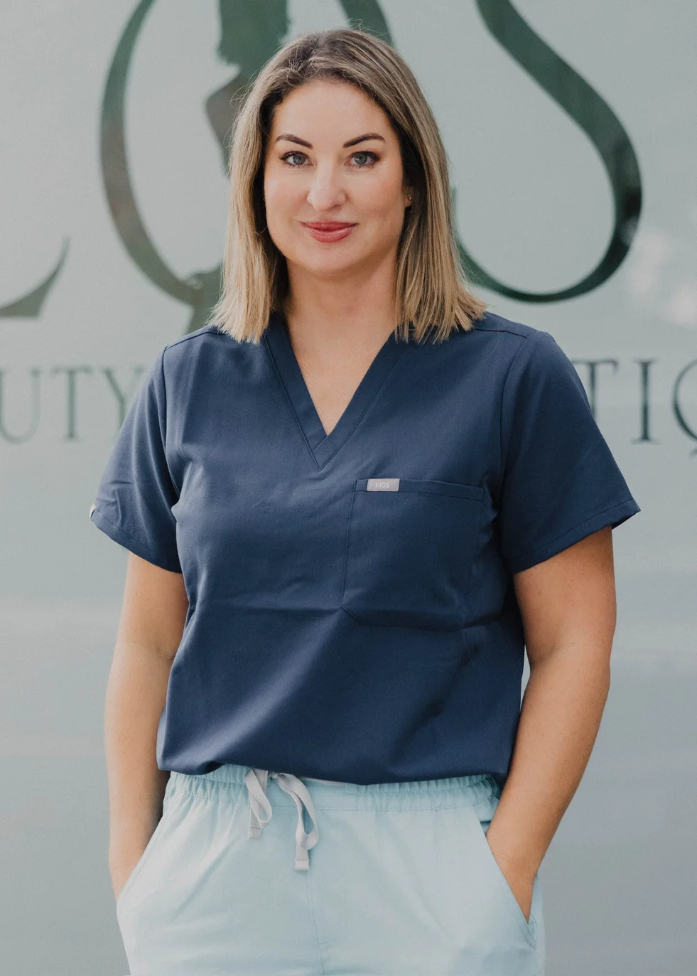 Lisa Van Dyk Lisa Van Dyk - Founder & Director of Gloss Beauty Boutique